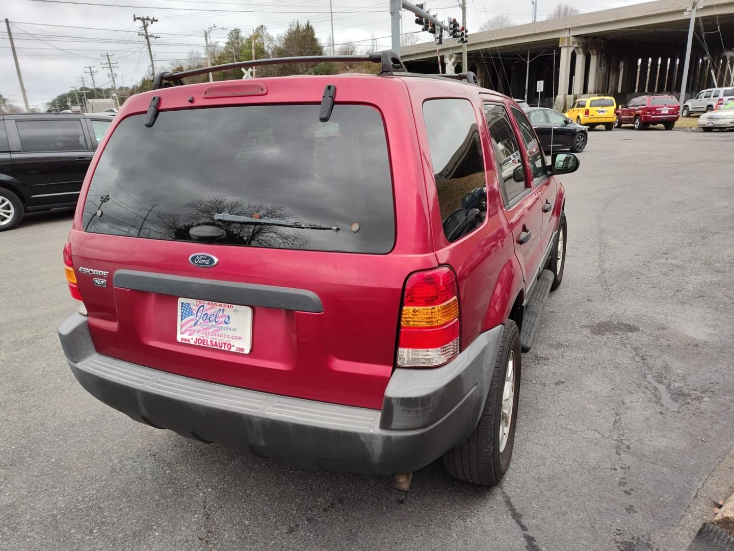 2004 Red Ford Escape (1FMYU03194K) , Automatic transmission, located at 5700 Curlew Drive, Norfolk, VA, 23502, (757) 455-6330, 36.841885, -76.209412 - Photo#16